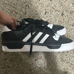 Men’s Adidas Sneakers